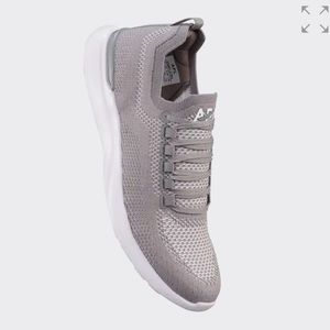 APL Women's TechLoom Breeze (Athletic Prolusion Labs)